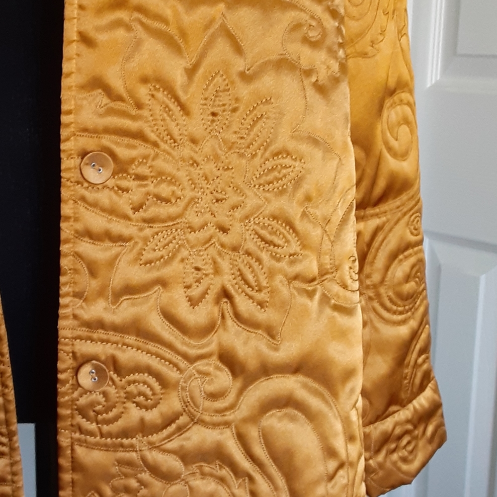 Jacket - Picture 2 of 5